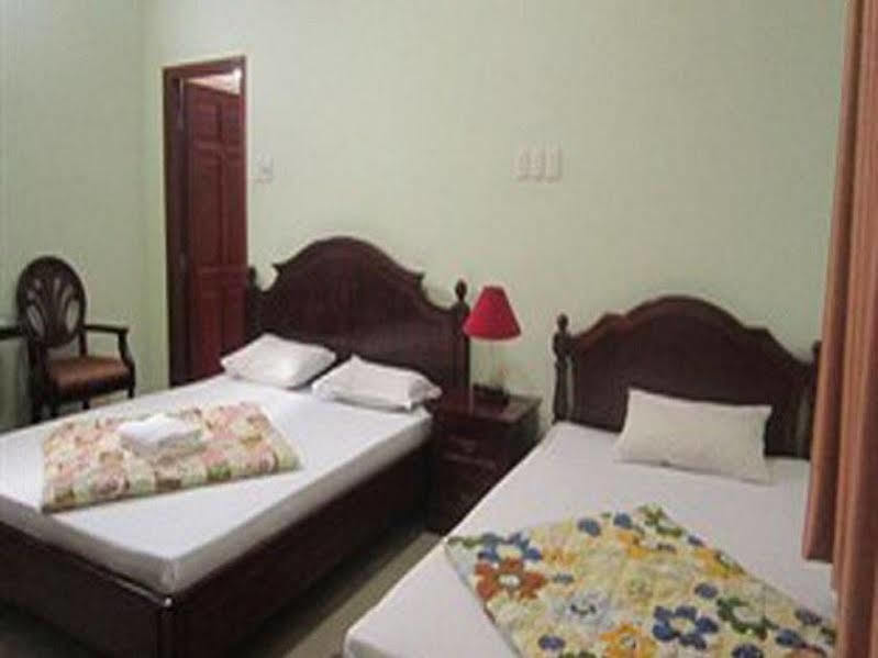 Hoang Tay 2 Hotel Ho Chi Minh-stad Buitenkant foto
